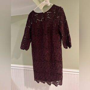 Loft cocktail dress 
Worn once
Maroon 
Under dress included
